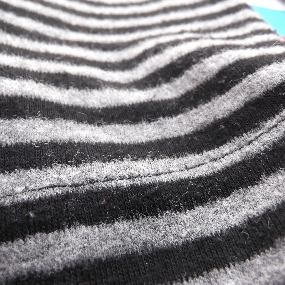 THEME Snap Assymetrical Stripe Cardigan S - Picture 4 of 5